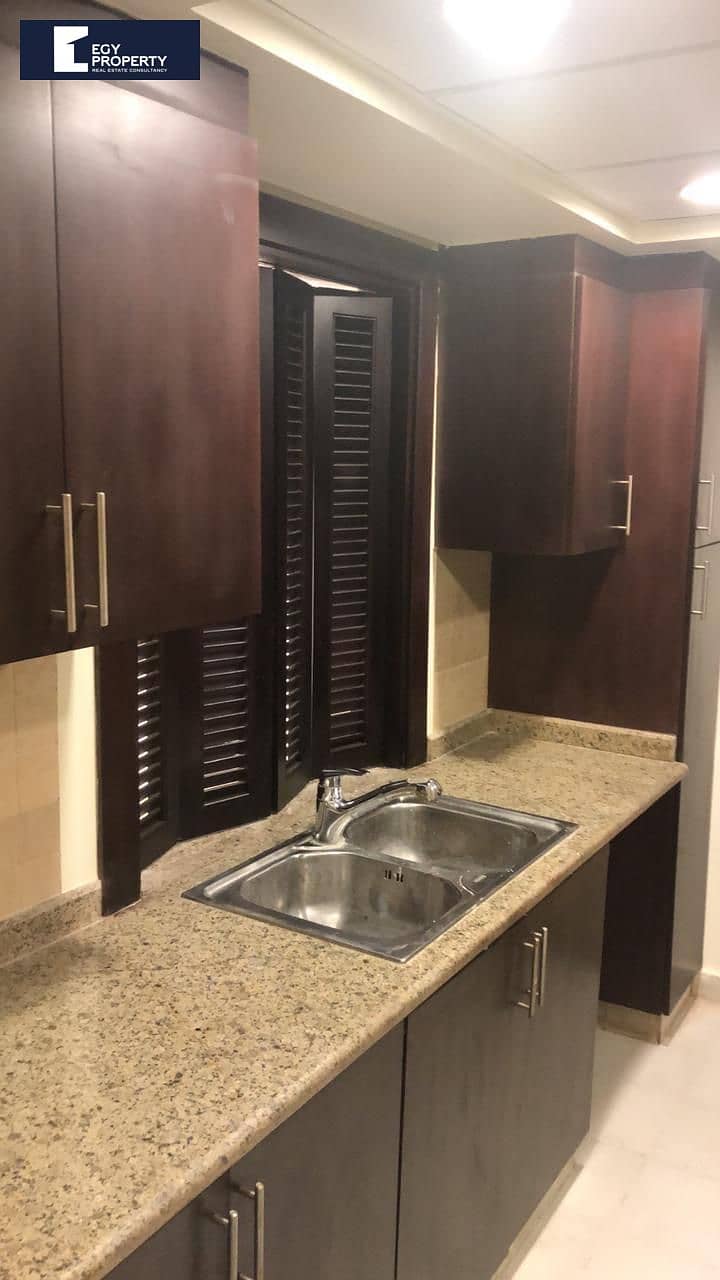 4 _files_6e9e0dcc-aac2-4f1c-b7f5-4403fd39849a. jpeg