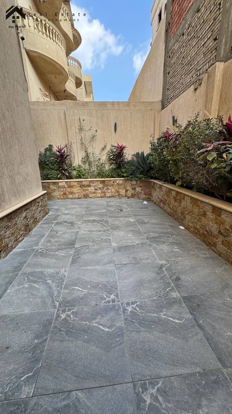 18 WhatsApp Image 2025-10-06 at 12.45. 22_2e43c5fb. jpg