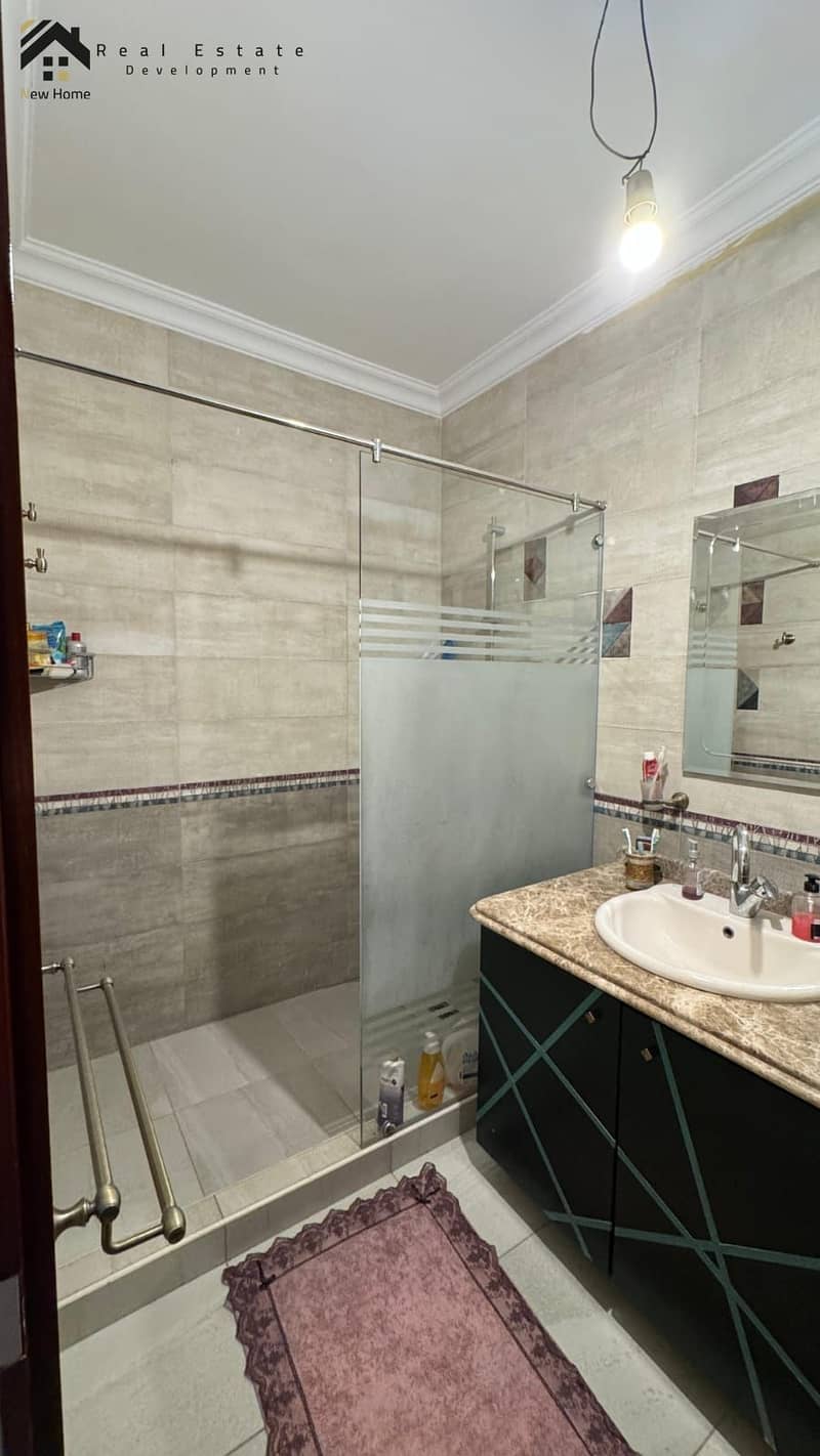 23 WhatsApp Image 2025-10-06 at 12.45. 22_0297086a. jpg