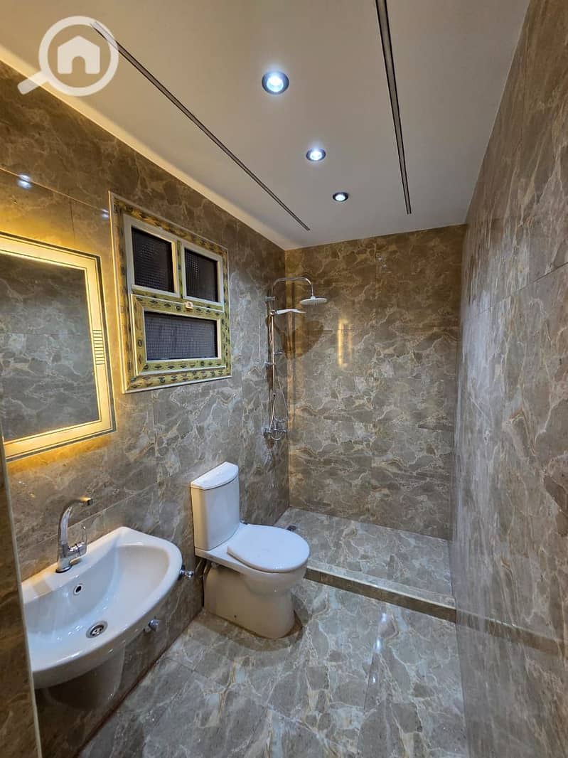 15 WhatsApp Image 2025-11-26 at 8.36. 04 PM (1). jpeg