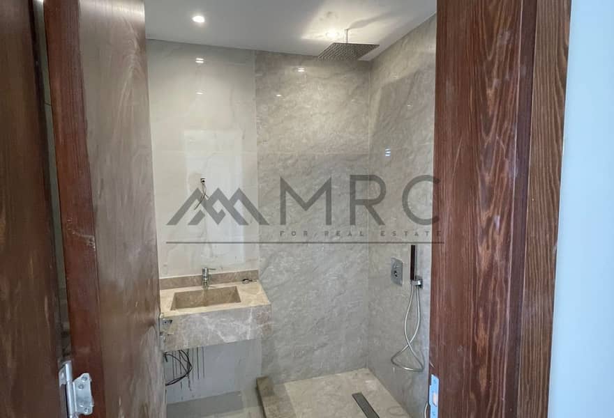 6 28602bd0-ed40-420c-8461-d7205e35b1ce. jpg