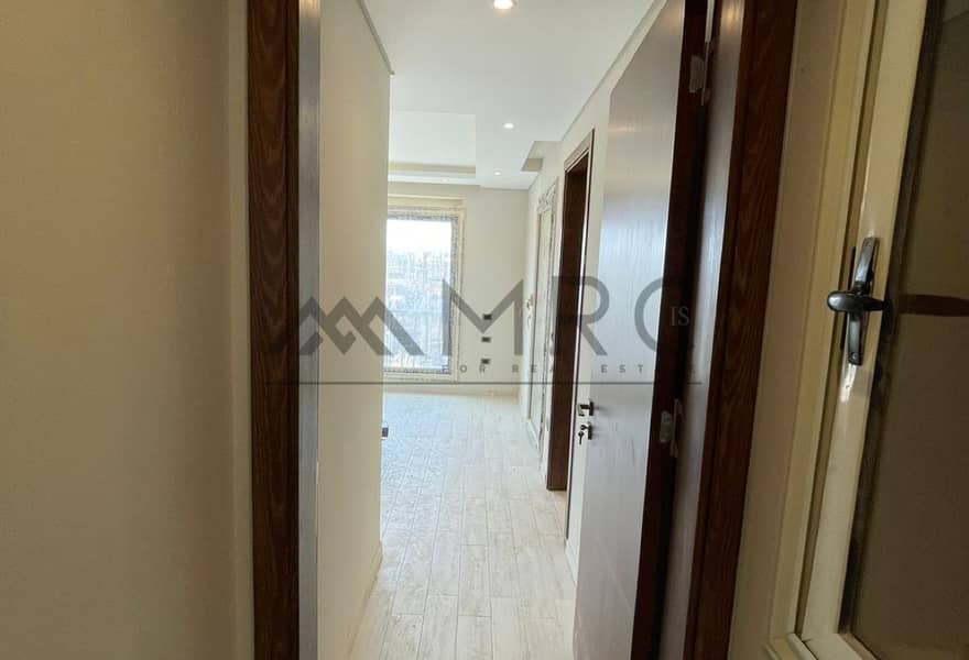 7 3ab6298a-5766-468d-82c7-10f451a2c9b4. jpg