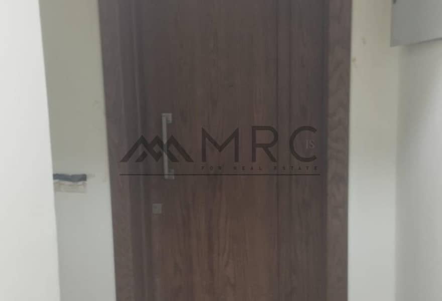 10 0df99704-d0cb-4246-b210-6ce2b6ffee55. jpg