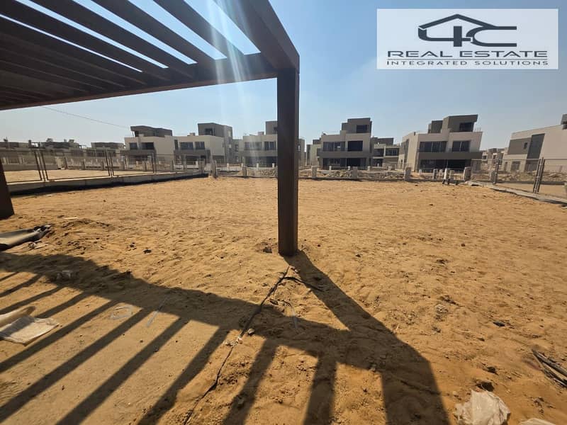 12 WhatsApp Image 2025-10-23 at 2.42. 04 PM. jpeg