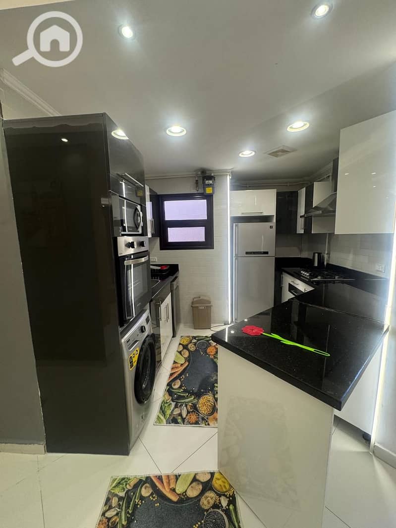 6 92b59cb0-6468-439d-b849-229422de5f9e. jpeg