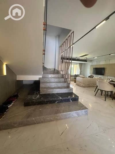 دوبلكس 3 غرف نوم للبيع في القاهرة الجديدة، القاهرة - 540337180_1075543747707752_6485421029605212450_n. jpg دوبلكس 3 غرف نوم للبيع في القاهرة الجديدة، القاهرة - 540337180_1075543747707752_6485421029605212450_n. jpg