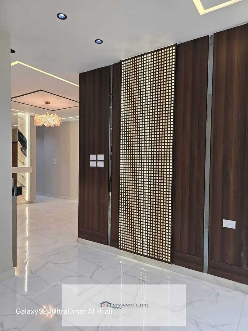 11 WhatsApp Image 2025-12-03 at 9.33. 50 PM (1). jpeg