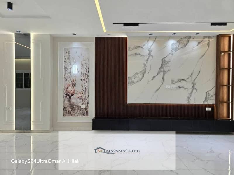 21 WhatsApp Image 2025-12-03 at 9.33. 53 PM (2). jpeg