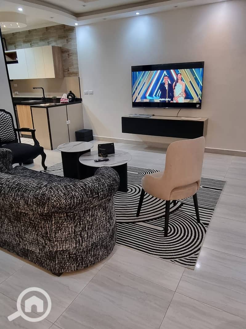 2 b8cc31ad-3082-48f9-bee9-86b391187dad. jpeg