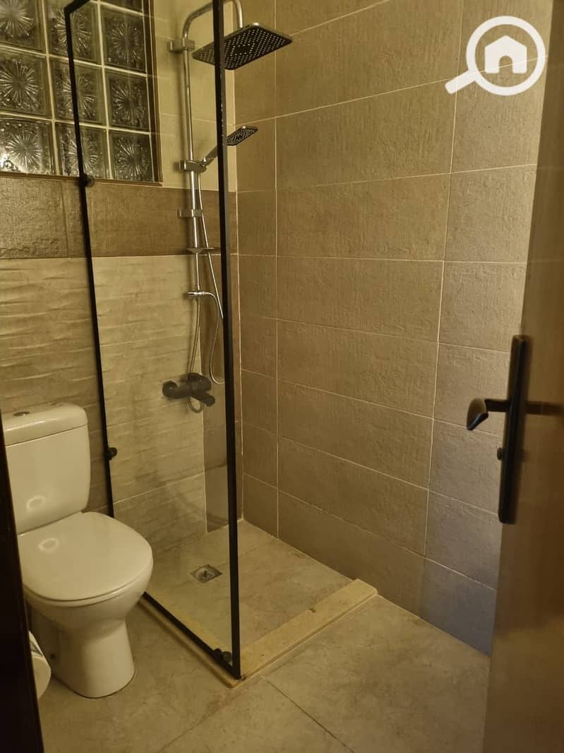 10 552ad973-6c3d-41fa-87ec-b342173b693f. jpeg