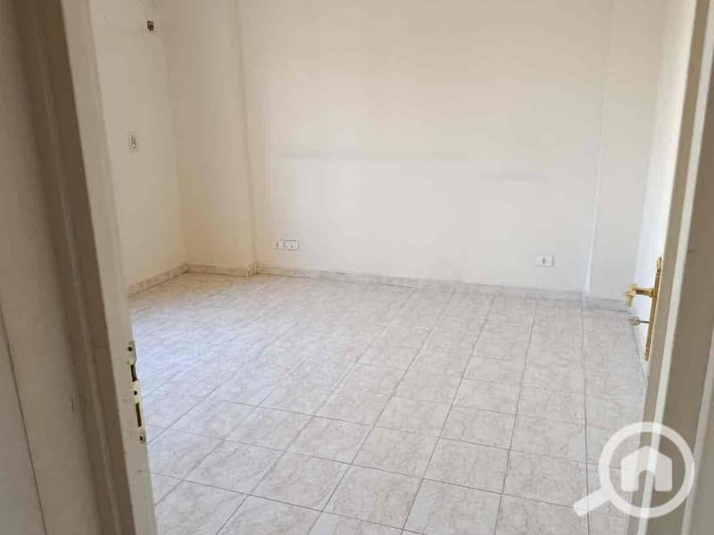 7 69e27c4d-d699-4fdd-9a8b-8219c1cb6edd. jpg