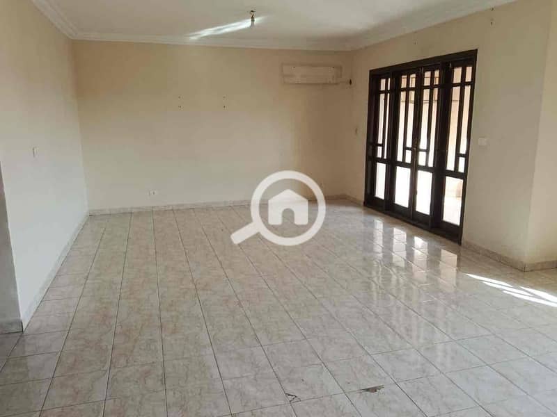 9 b99ca7e2-9017-44bd-ba00-835336da2f57. jpg