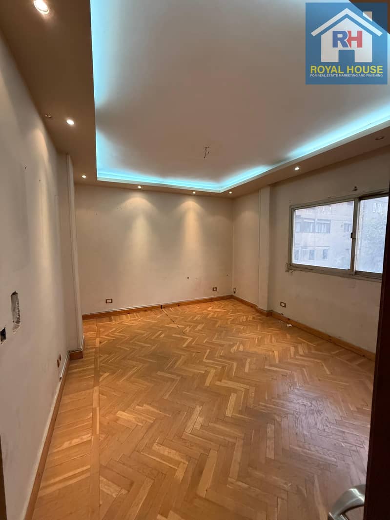 6 WhatsApp Image 2025-12-02 at 15.08. 04. jpeg