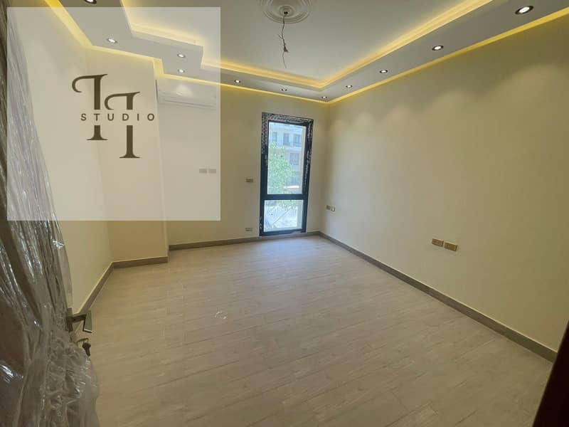 5 WhatsApp Image 2025-12-04 at 1.17. 23 PM (1). jpeg