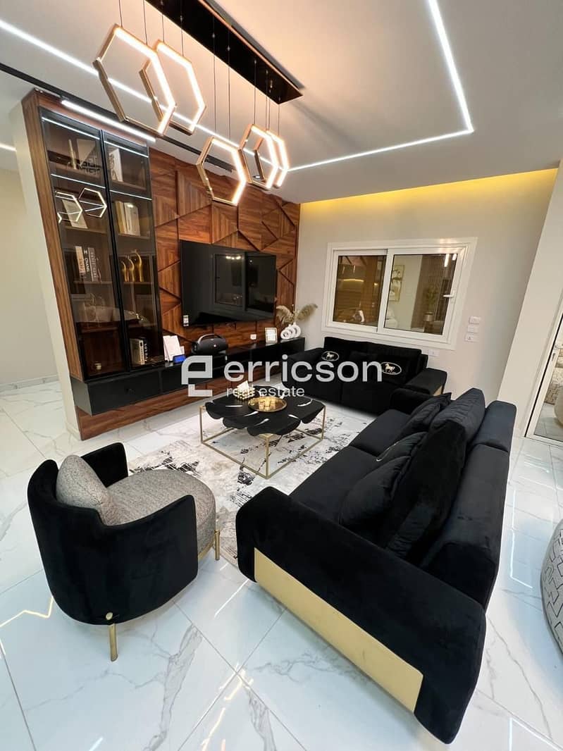 8 8522c2ba-263e-43eb-9d00-1a797482e755. jpg