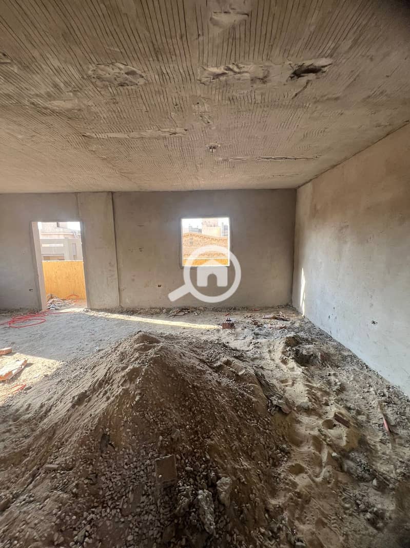 4 WhatsApp Image 2025-12-04 at 1.22. 21 PM (1). jpeg