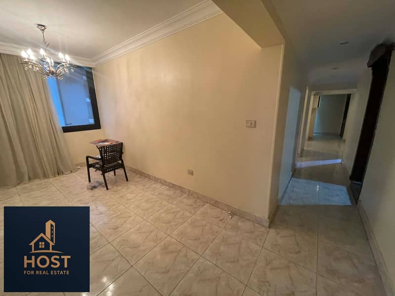 8 5be29764-962f-43ab-95f3-bd6269be0c96. jpeg