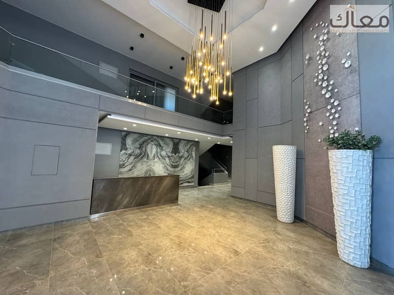 10 e5805b34-51f5-4e30-8cc1-acdd040be69c. jpeg