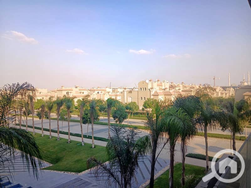 9 WhatsApp Image 2024-12-17 at 14.53. 08_08acbc04. jpg