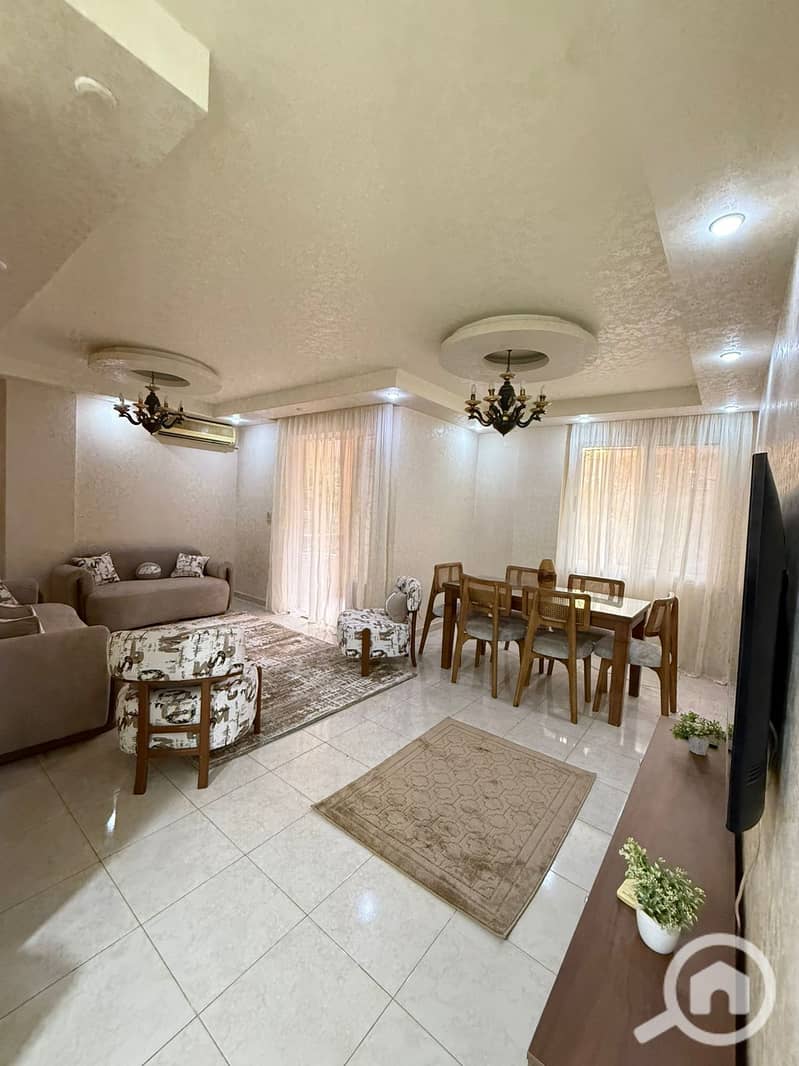 2 b33ddbe4-52e6-42da-822c-0592ec26c551. jpeg