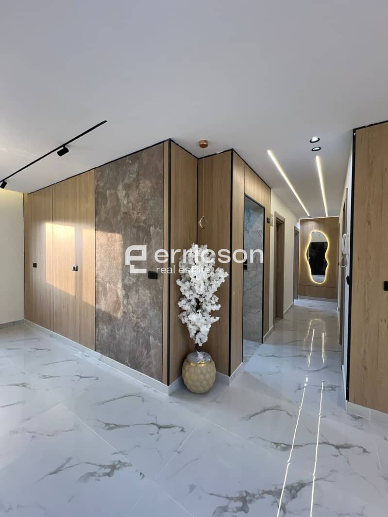 6 fd062bb8-be20-4fb4-a736-4cb3387dcba6. jpg