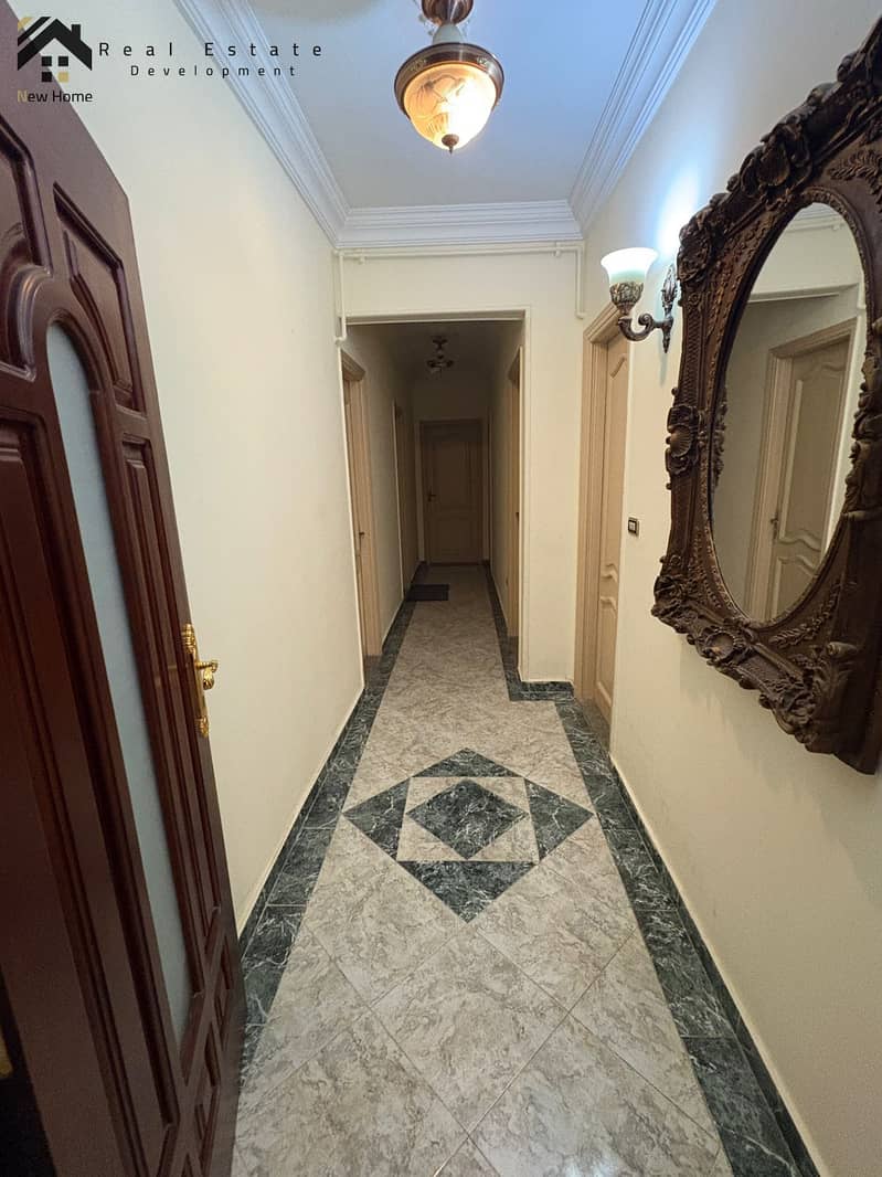 2 WhatsApp Image 2025-11-04 at 11.30. 24_484a3dd5. jpg