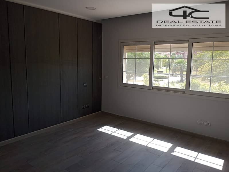 8 WhatsApp Image 2025-12-04 at 1.09. 57 PM (2). jpeg