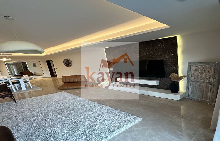 5 3446b60b-10ef-4306-8181-d83cc0efbee8. jpg