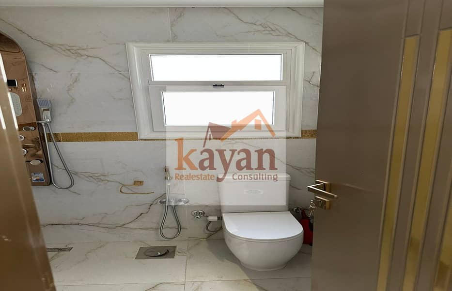 8 WhatsApp Image 2025-10-01 at 14.58. 08 (1). jpeg