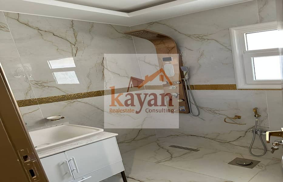 9 WhatsApp Image 2025-10-01 at 14.58. 08 (2). jpeg