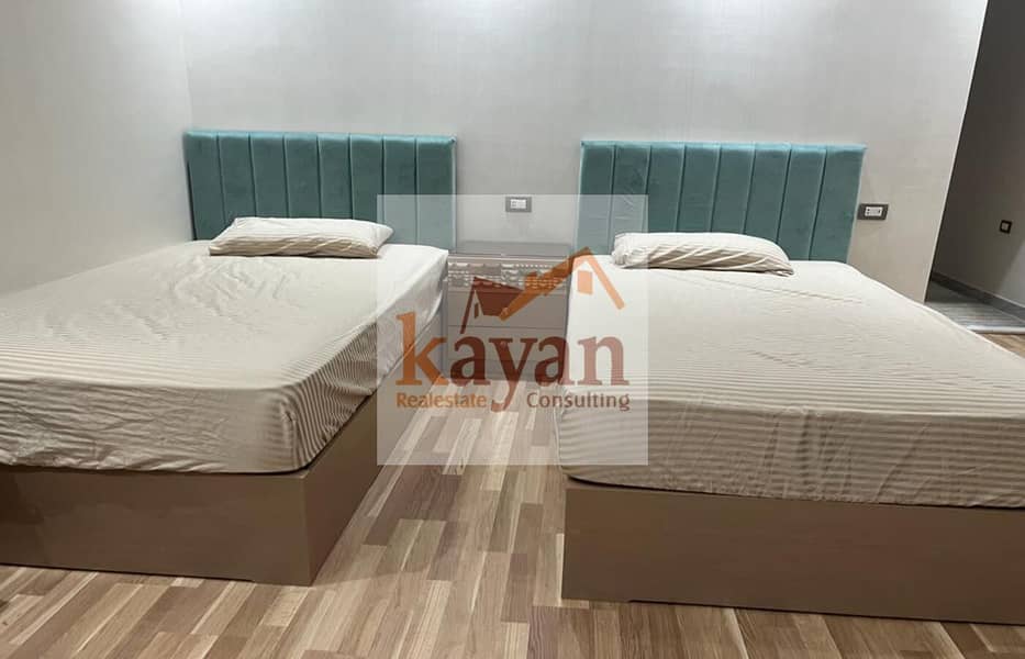 8 WhatsApp Image 2025-10-06 at 14.18. 14 (1). jpeg