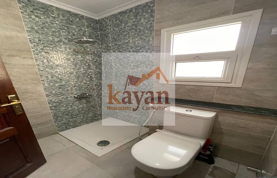 4 WhatsApp Image 2025-10-14 at 16.00. 57 (1). jpeg