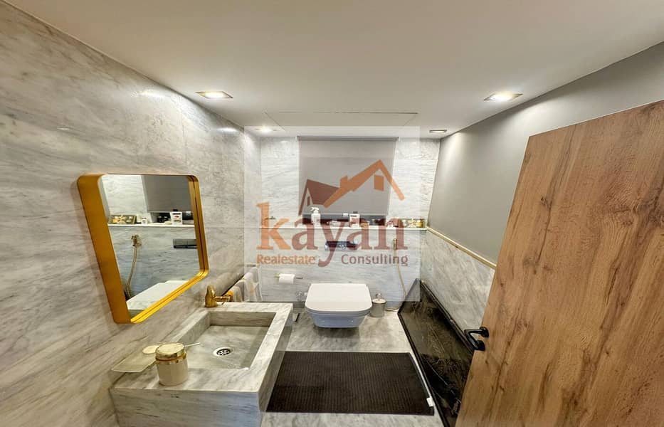 6 WhatsApp Image 2025-10-14 at 16.37. 21. jpeg