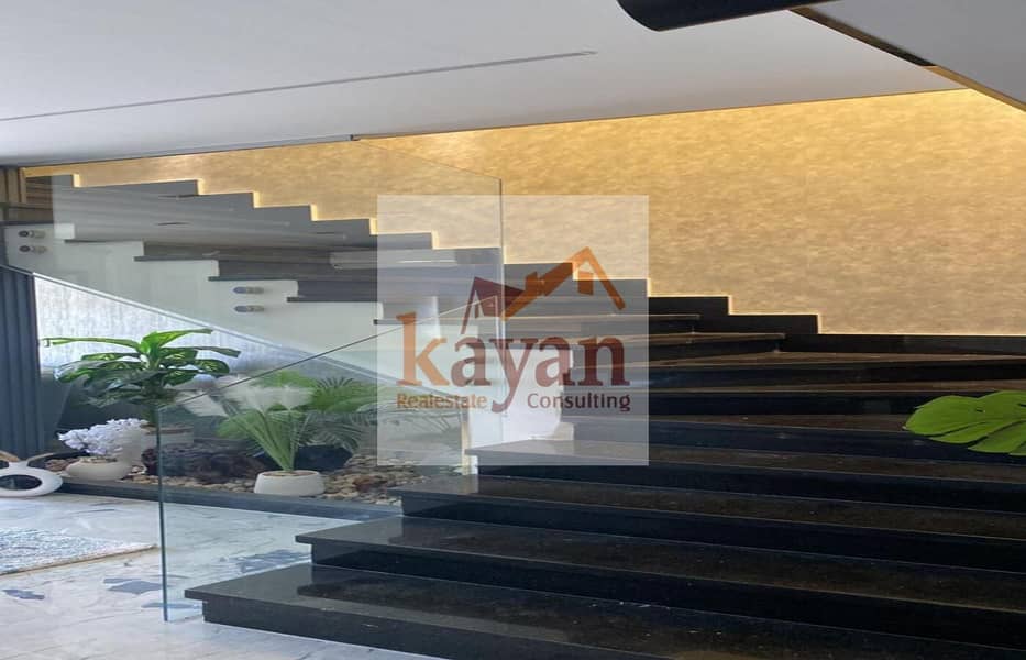 3 WhatsApp Image 2025-10-27 at 15.06. 44. jpeg