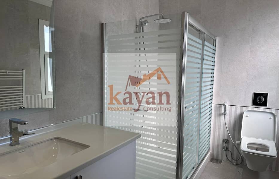 18 3556ac36-4493-48a2-bd25-69f9b464ad8a. jpg