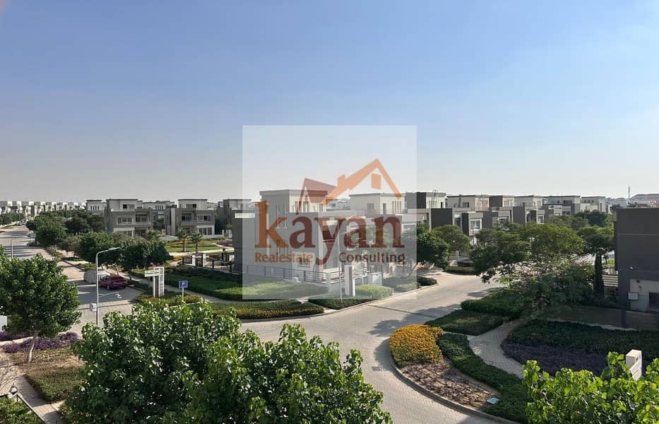 21 f512a1cf-f077-4970-a746-d858222dfe43. jpg