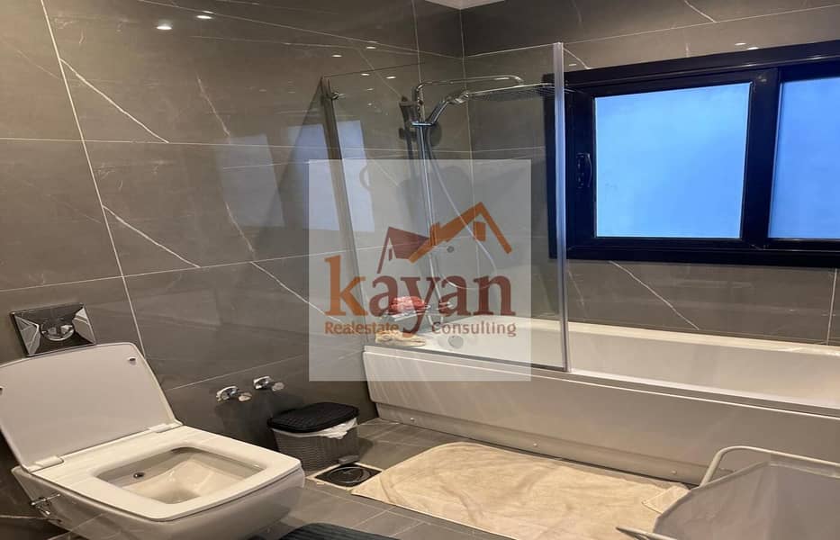 24 WhatsApp Image 2025-10-28 at 12.24. 31 (3). jpeg