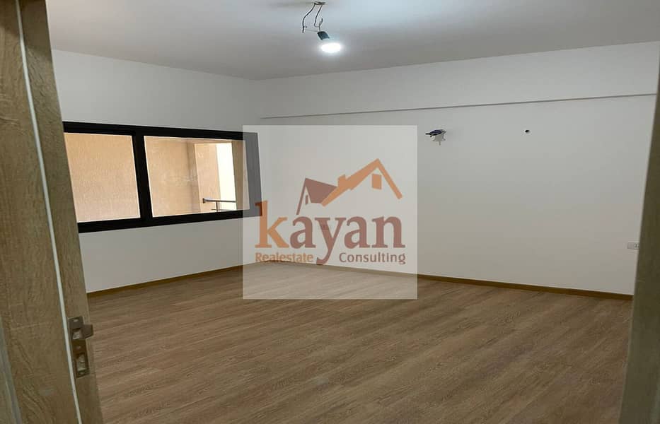 16 WhatsApp Image 2025-11-04 at 10.56. 43 (4). jpeg