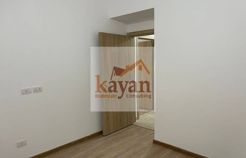 21 WhatsApp Image 2025-11-04 at 10.56. 44 (4). jpeg