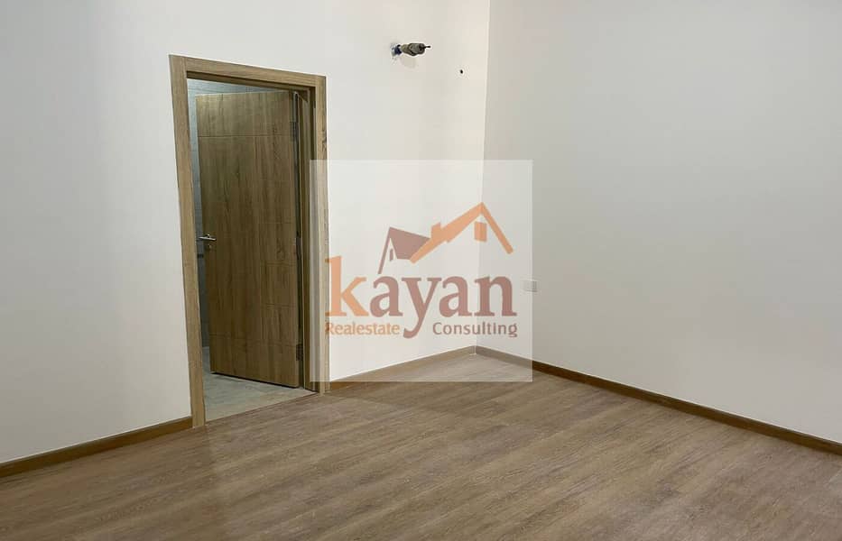 23 WhatsApp Image 2025-11-04 at 10.56. 45 (1). jpeg