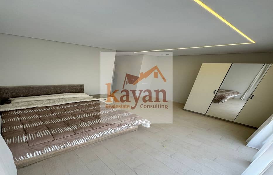 12 WhatsApp Image 2025-11-04 at 10.47. 09. jpeg