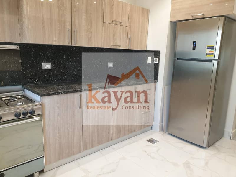 12 WhatsApp Image 2025-11-23 at 21.45. 56_e92725a8. jpg