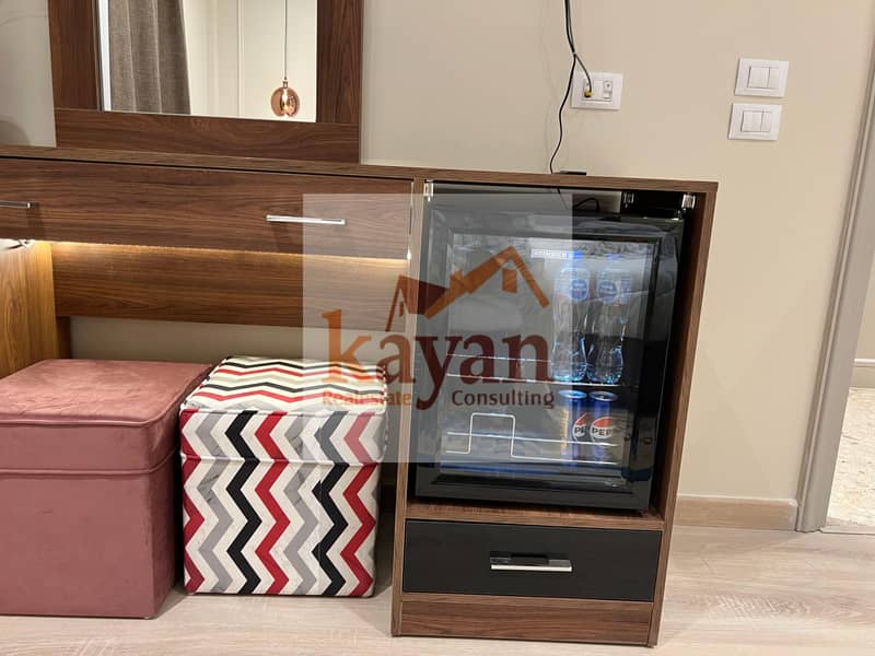 18 WhatsApp Image 2025-11-26 at 15.45. 18_11011415. jpg