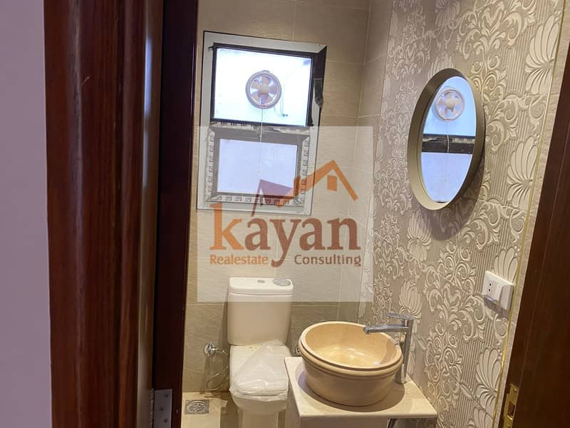 7 WhatsApp Image 2025-10-09 at 15.10. 13_e27e22b5. jpg