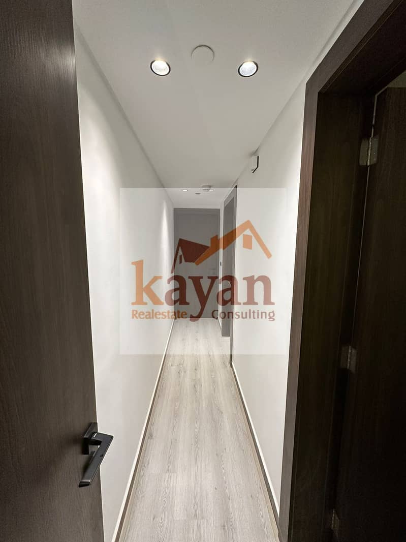 9 WhatsApp Image 2025-10-09 at 13.23. 29_88679783. jpg