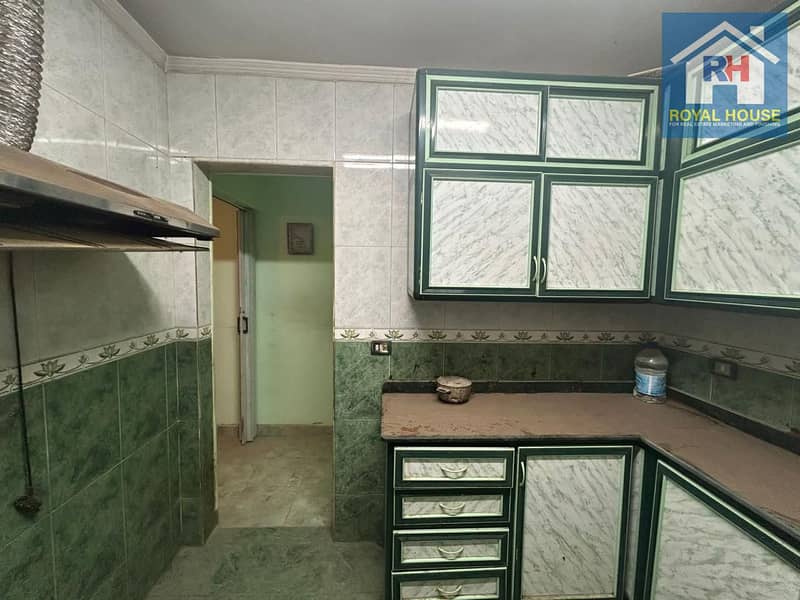 11 c2bcb5ae-3769-41cc-8284-c9aaa16eb529. jpeg