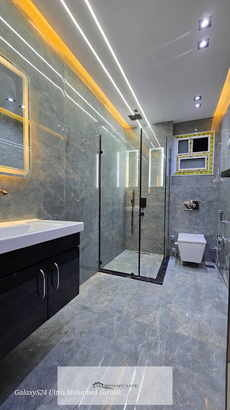 3 WhatsApp Image 2025-12-04 at 11.46. 08 AM. jpeg