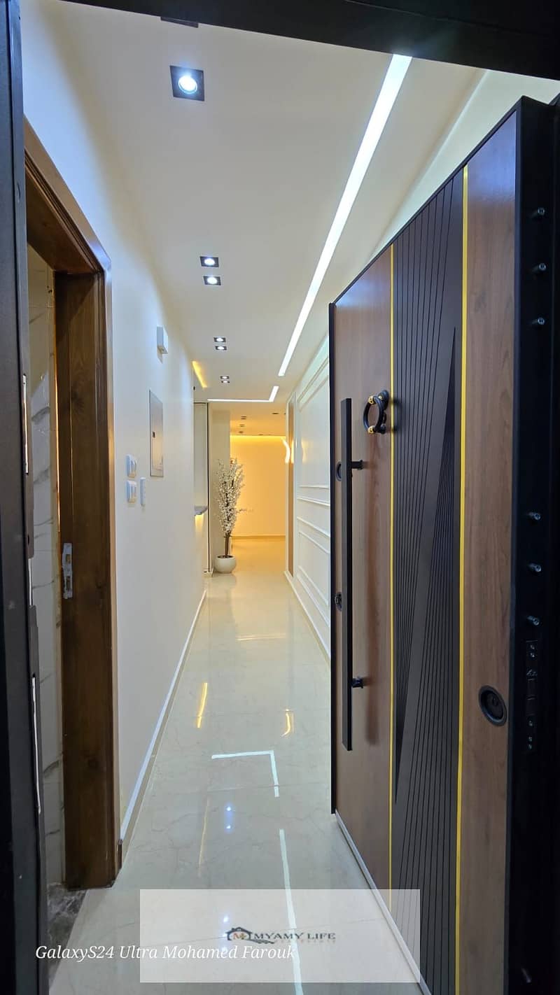 30 WhatsApp Image 2025-12-04 at 11.46. 19 AM. jpeg