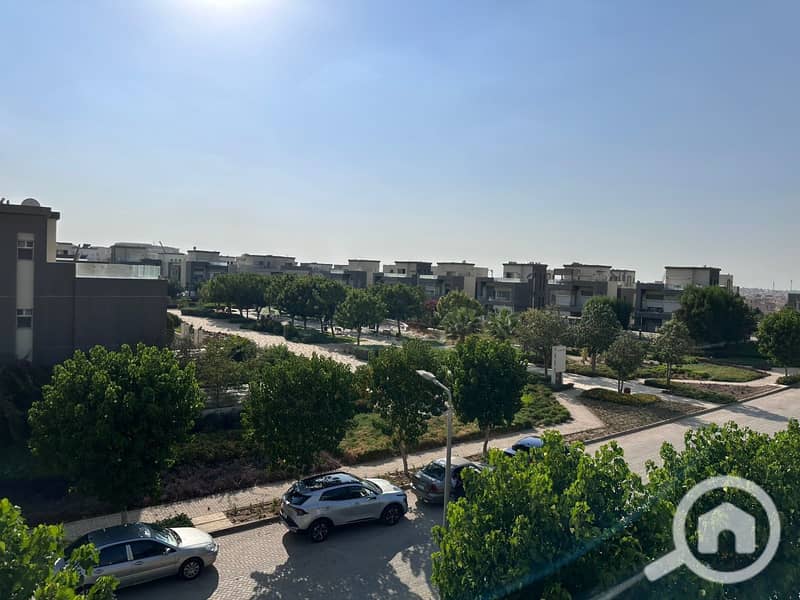 2 WhatsApp Image 2025-12-04 at 1.40. 33 PM. jpg