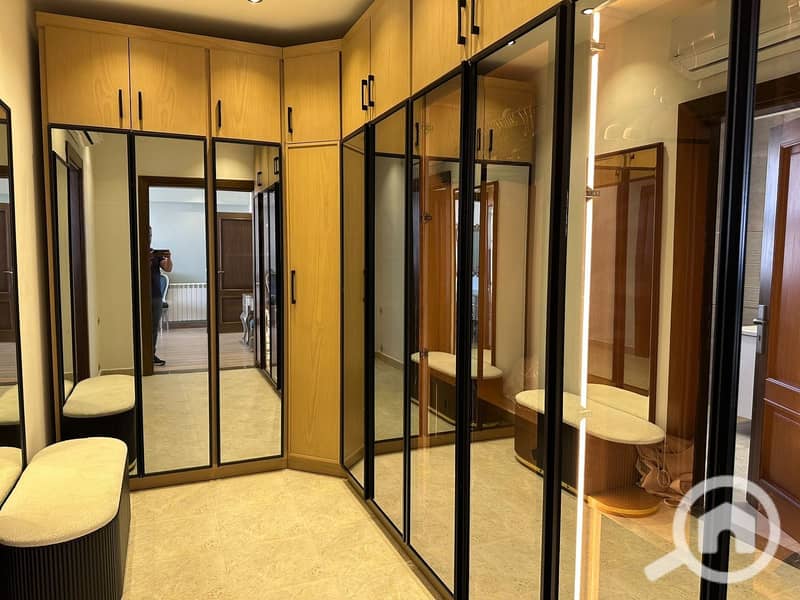 6 WhatsApp Image 2025-12-04 at 1.38. 54 PM. jpg